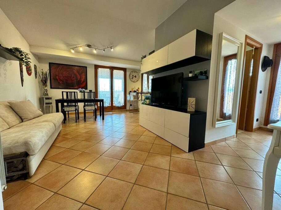 Attico Belvedere - Metro C E Posto Auto Appartement Rome