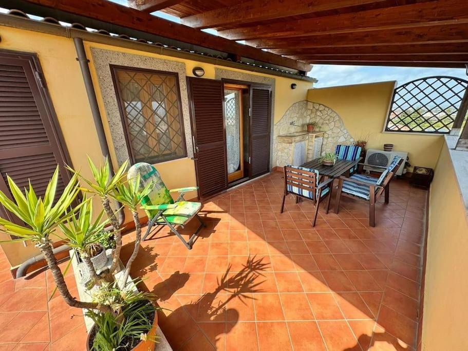 Appartement Attico Belvedere - Metro C E Posto Auto Rome